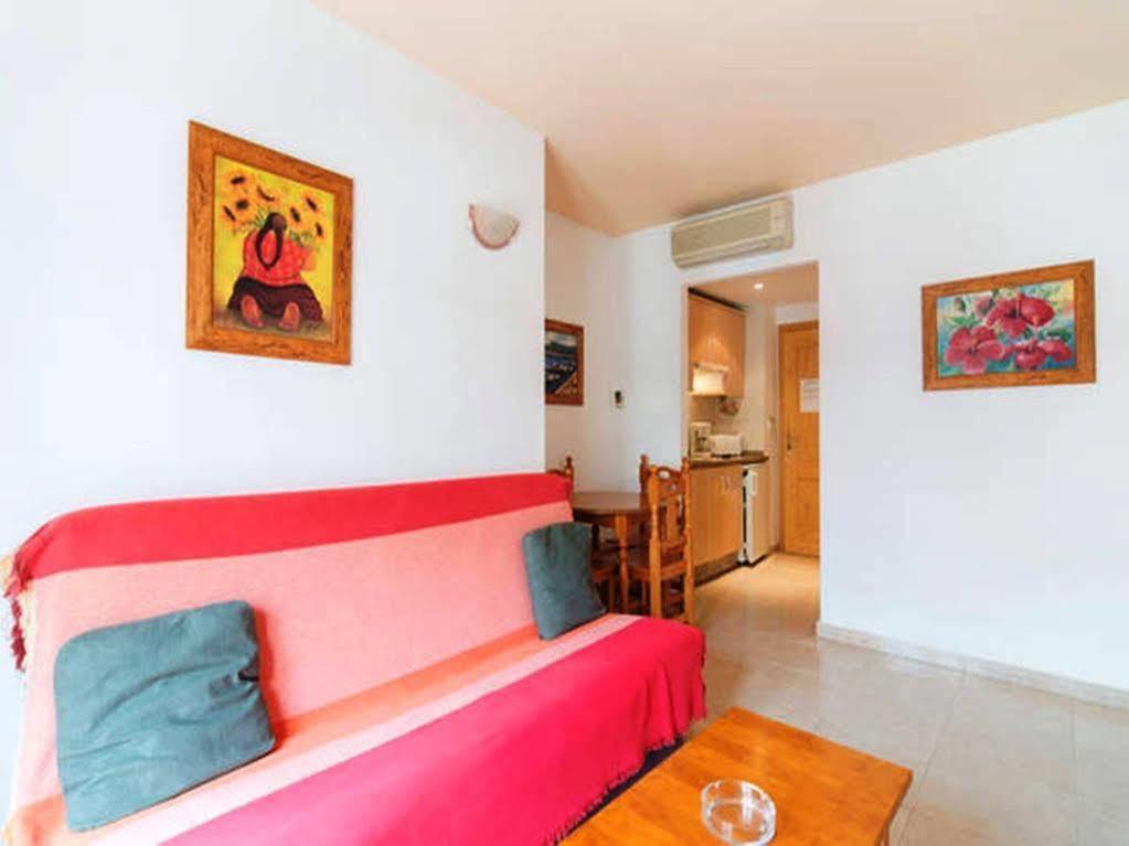 Vicenta Apartaments Torremolinos Kültér fotó